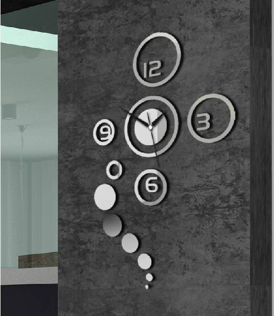 4 Numbers Beautiful Rounds Circles Wall Clock